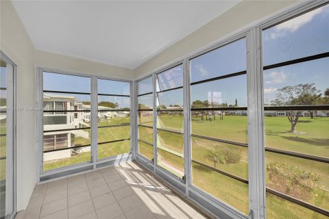Condo in Pompano Beach, Florida, 2 bedrooms  № 1490035 - photo 22