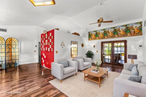 Купить виллу или дом в Юпитер, Флорида 8 комнат, 160.54м2, № 2190074 - фото 4