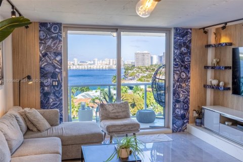 Снять в аренду кондоминиум в Норт-Майами-Бич, Флорида 1 спальня, 65.96м2, № 1995121 - фото 14