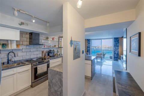 Снять в аренду кондоминиум в Норт-Майами-Бич, Флорида 1 спальня, 65.96м2, № 1995121 - фото 18