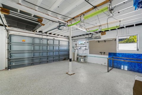 Villa ou maison à vendre à Treasure Island, Floride: 4 chambres, 257.71 m2 № 2093357 - photo 30
