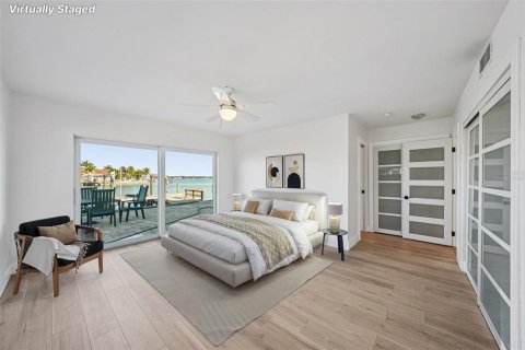 Villa ou maison à vendre à Treasure Island, Floride: 4 chambres, 257.71 m2 № 2093357 - photo 18