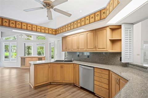 Купить виллу или дом в Хомосасса, Флорида 7 комнат, 245.82м2, № 1831210 - фото 11