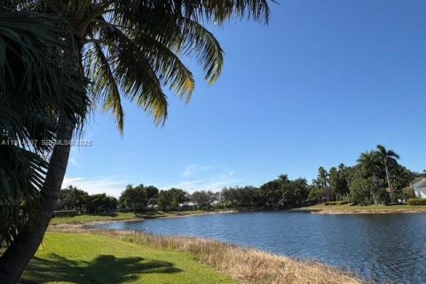 Купить виллу или дом в Уэстон, Флорида 3 спальни, 189.15м2, № 1991965 - фото 6