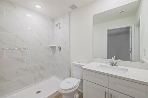Villa ou maison à vendre à Cape Coral, Floride: 4 chambres, 197.6 m2 № 1844121 - photo 22