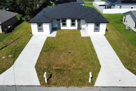 Apartment in Poinciana, Florida 3 bedrooms, 107.95 sq.m. № 2322443