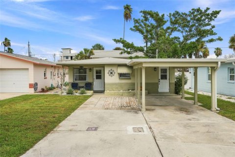 Villa ou maison à louer à Madeira Beach, Floride: 2 chambres, 65.5 m2 № 2418633 - photo 3