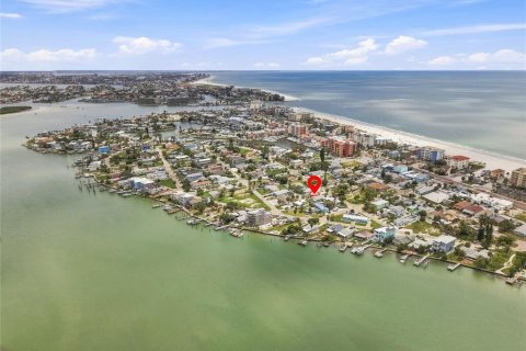 Villa ou maison à louer à Madeira Beach, Floride: 2 chambres, 65.5 m2 № 2418633 - photo 30