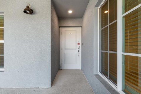 Condo in Venice, Florida, 2 bedrooms in WELLEN PARK  № 2143730 - photo 5
