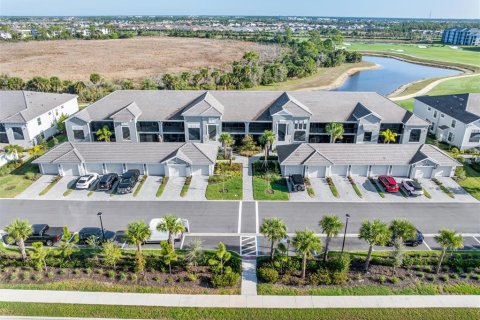Condo in Venice, Florida, 2 bedrooms in WELLEN PARK  № 2143730 - photo 26