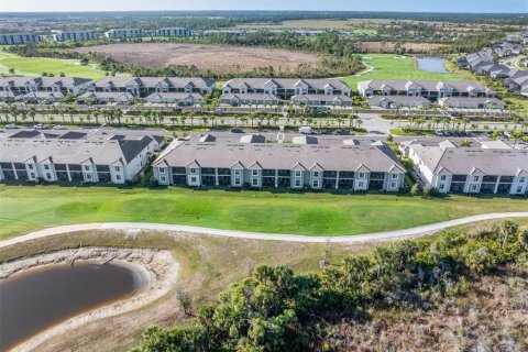 Condo in Venice, Florida, 2 bedrooms in WELLEN PARK  № 2143730 - photo 30