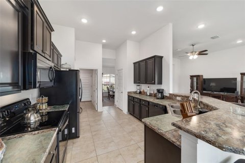 Casa en venta en Ocala, Florida, 4 dormitorios, 216.65 m2 № 974691 - foto 3