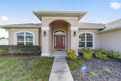 Casa en venta en Ocala, Florida, 4 dormitorios, 216.65 m2 № 974691 - foto 2