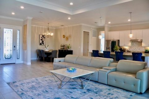 Villa ou maison à vendre à Port Charlotte, Floride: 4 chambres, 217.86 m2 № 2151692 - photo 20