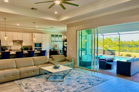 Villa ou maison à vendre à Port Charlotte, Floride: 4 chambres, 217.86 m2 № 2151692 - photo 17