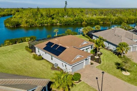 Villa ou maison à vendre à Port Charlotte, Floride: 4 chambres, 217.86 m2 № 2151692 - photo 8