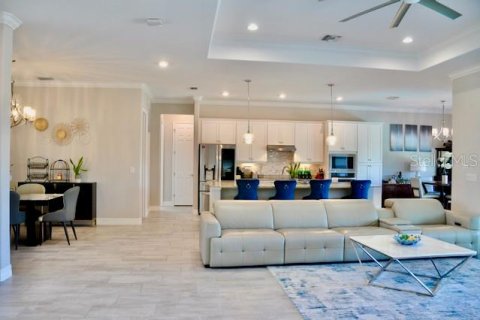 Villa ou maison à vendre à Port Charlotte, Floride: 4 chambres, 217.86 m2 № 2151692 - photo 18