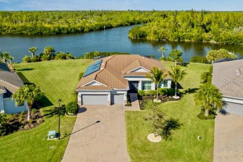 Villa ou maison à vendre à Port Charlotte, Floride: 4 chambres, 217.86 m2 № 2151692 - photo 13