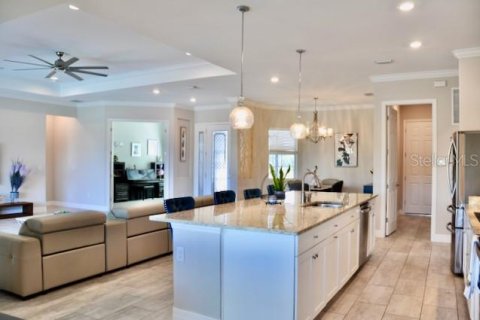 Villa ou maison à vendre à Port Charlotte, Floride: 4 chambres, 217.86 m2 № 2151692 - photo 22
