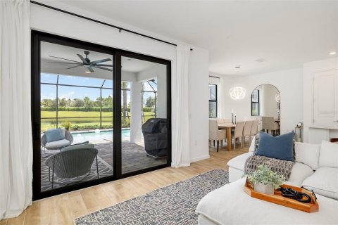 Villa ou maison à vendre à Bradenton, Floride: 5 chambres, 243.03 m2 № 2347210 - photo 16