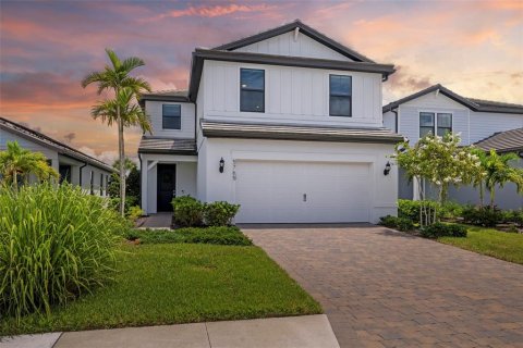 Villa ou maison à vendre à Bradenton, Floride: 5 chambres, 243.03 m2 № 2347210 - photo 2