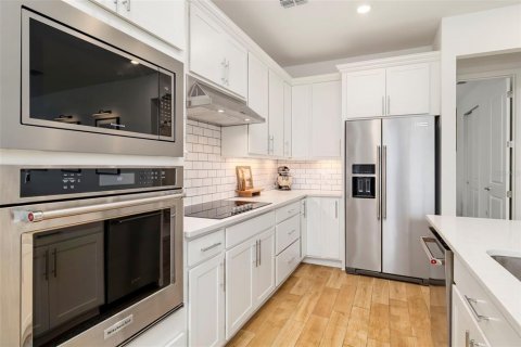 Villa ou maison à vendre à Bradenton, Floride: 5 chambres, 243.03 m2 № 2347210 - photo 21