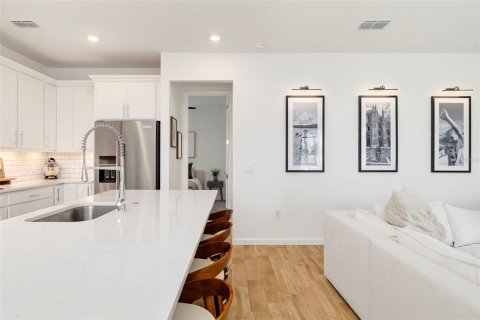 Villa ou maison à vendre à Bradenton, Floride: 5 chambres, 243.03 m2 № 2347210 - photo 25