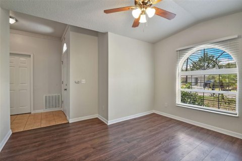 Villa ou maison à vendre à Apopka, Floride: 4 chambres, 136.38 m2 № 1677713 - photo 12
