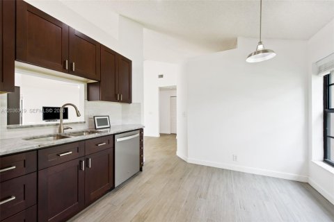 Villa ou maison à vendre à Coconut Creek, Floride: 3 chambres, 140.84 m2 № 2084825 - photo 8