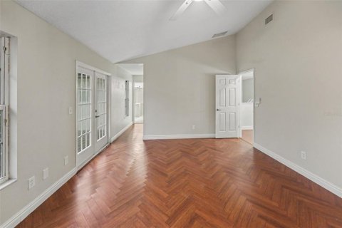 Villa ou maison à vendre à Saint Petersburg, Floride: 5 chambres, 330.55 m2 № 2415034 - photo 15
