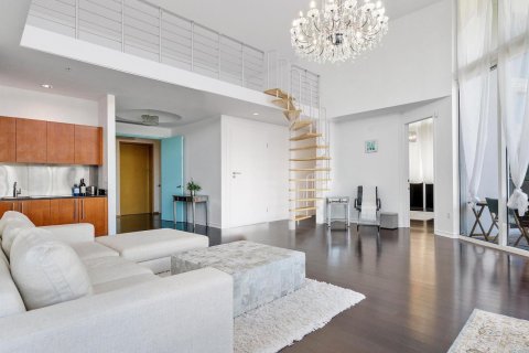 Condominio en venta en Sunny Isles Beach, Florida, 3 dormitorios, 198.9 m2 № 2152663 - foto 11