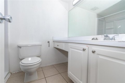 Condominio en venta en Altamonte Springs, Florida, 2 dormitorios, 92.16 m2 № 2118292 - foto 4