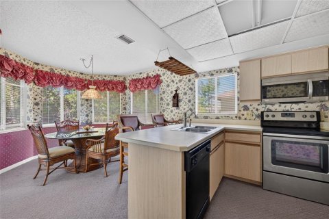 Купить виллу или дом в Палм-Кост, Флорида 11 комнат, 162.49м2, № 2400259 - фото 7