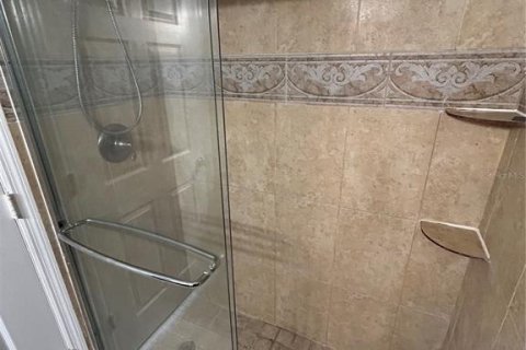 Condo in Orlando, Florida, 1 bedroom № 2378333 - photo 18