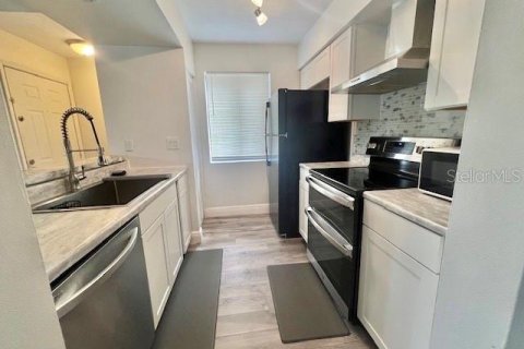 Condominio en alquiler en Altamonte Springs, Florida, 2 dormitorios, 84.91 m2 № 1912285 - foto 10