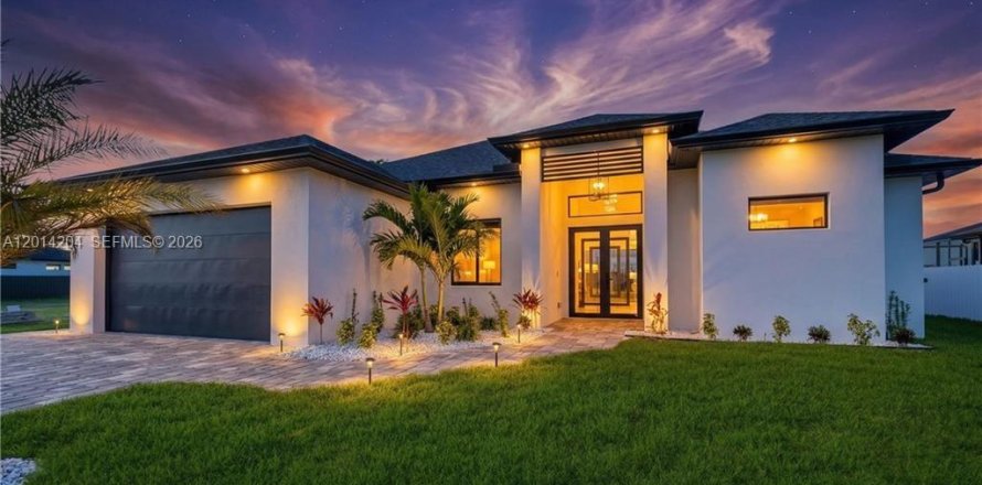 Villa ou maison à Cape Coral, Floride 4 chambres, 161.19 m2 № 2076384
