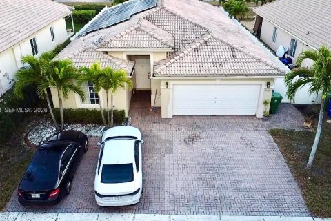 Купить виллу или дом в Мирамар, Флорида 4 спальни, 180.6м2, № 2043442 - фото 3