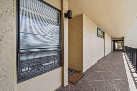 Купить кондоминиум в Клируотер, Флорида 6 комнат, 97.55м2, № 1870254 - фото 5