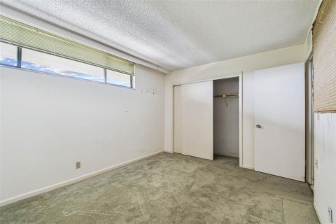 Купить кондоминиум в Клируотер, Флорида 6 комнат, 97.55м2, № 1870254 - фото 25