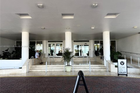 Copropriété à vendre à Miami Beach, Floride: 2 chambres, 87.14 m2 № 1946586 - photo 3