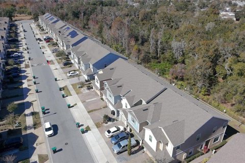 Touwnhouse à vendre à Orlando, Floride: 3 chambres, 151.15 m2 № 2196039 - photo 25