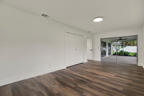 Villa ou maison à vendre à Clearwater, Floride: 3 chambres, 150.69 m2 № 2410340 - photo 12