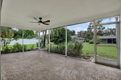 Villa ou maison à vendre à Clearwater, Floride: 3 chambres, 150.69 m2 № 2410340 - photo 17