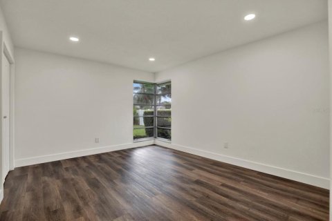 Villa ou maison à vendre à Clearwater, Floride: 3 chambres, 150.69 m2 № 2410340 - photo 9
