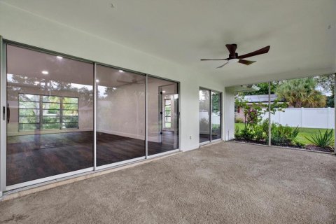 Villa ou maison à vendre à Clearwater, Floride: 3 chambres, 150.69 m2 № 2410340 - photo 16