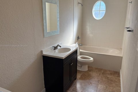 Adosado en alquiler en Miami Gardens, Florida, 3 dormitorios, 131.83 m2 № 1938207 - foto 6