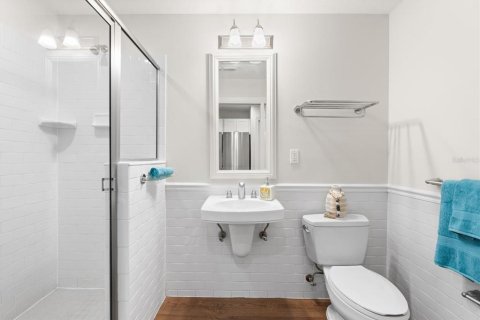 Apartamento en alquiler en Ruskin, Florida, 6 habitaciones, 42.55 m2 № 1542815 - foto 8