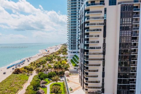 Condo in Miami Beach, Florida, 2 bedrooms  № 2081560