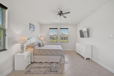 House in Ellenton, Florida 4 bedrooms, 231.51 sq.m. № 1313651 - photo 15