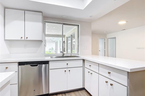Casa en venta en Port Charlotte, Florida, 4 dormitorios, 170.38 m2 № 1795495 - foto 11